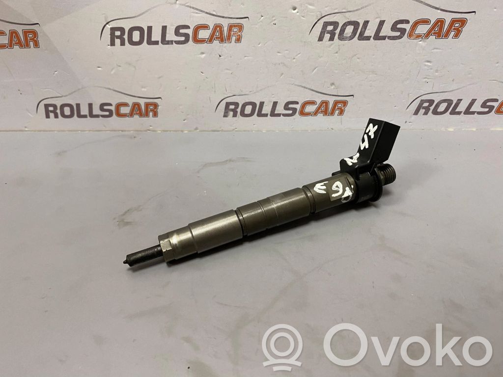 BMW 3 E90 E91 Polttoainesuutin 