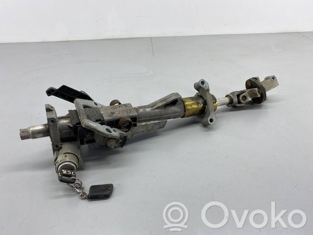 Volvo 850 Stūresrata ass 