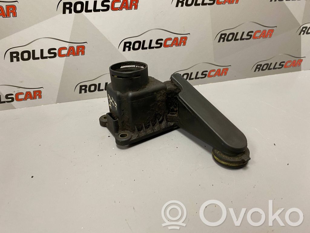 Volkswagen PASSAT B5 Breather/breather pipe/hose 