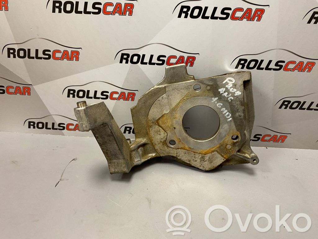 Peugeot 207 Fuel pump bracket 