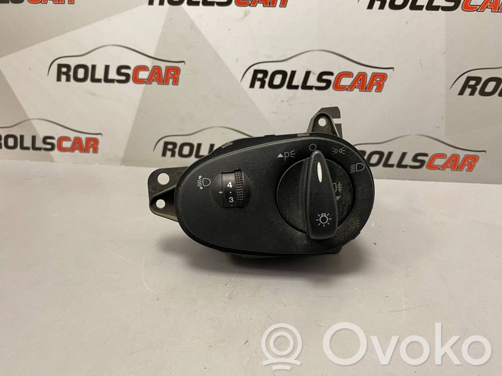 Ford Focus Light switch 