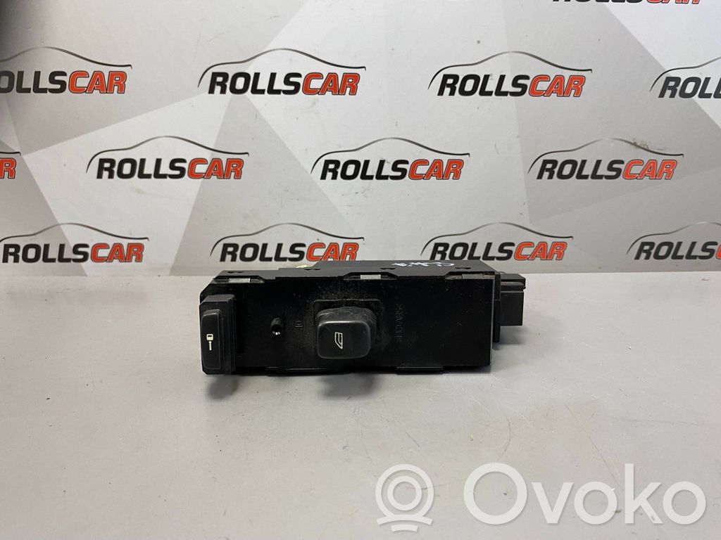 Volvo V70 Electric window control switch 