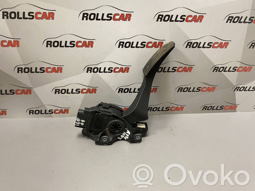 Volvo S60 Kaasupoljin 