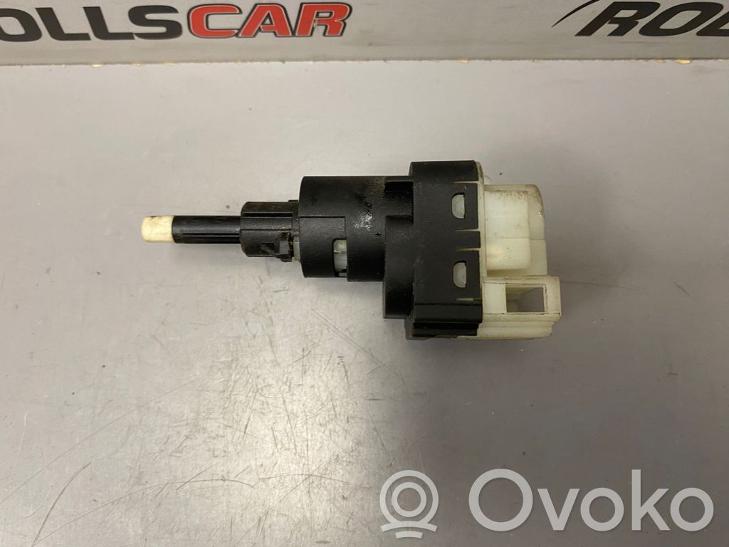 Volkswagen Touran I Brake pedal sensor switch 