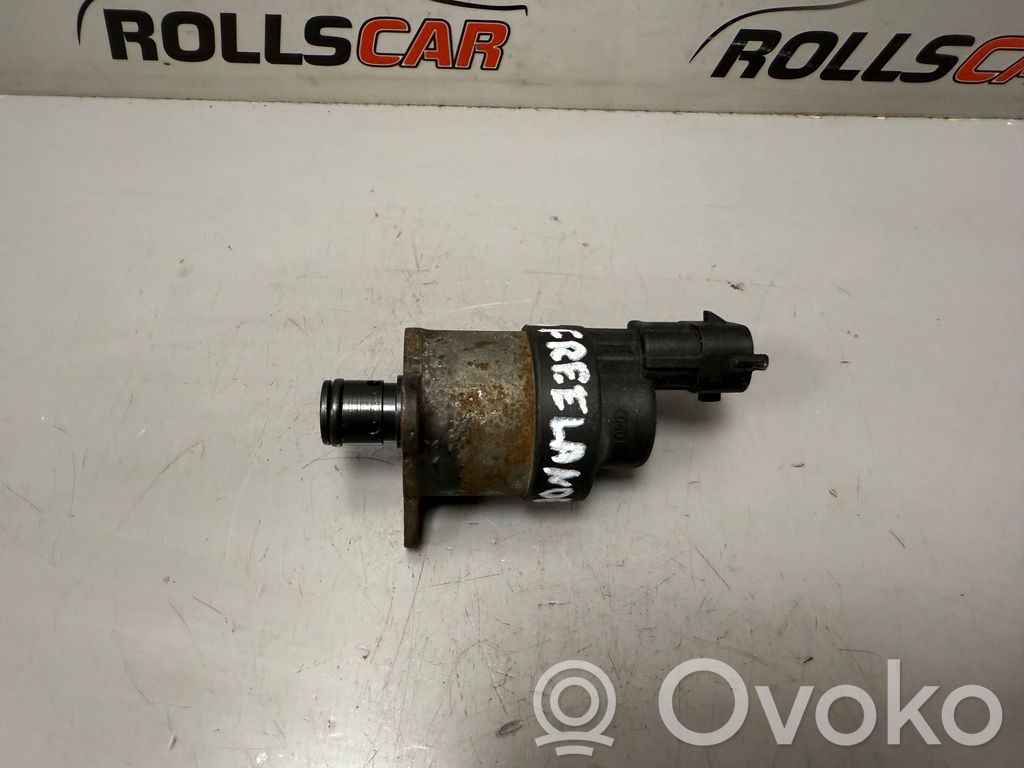 Land Rover Freelander 2 - LR2 Fuel pressure regulator 