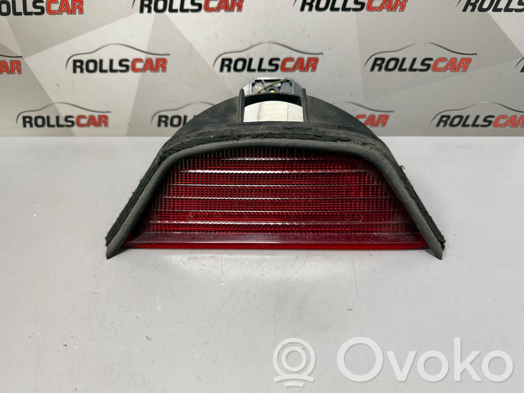 BMW 5 E39 Third/center stoplight 