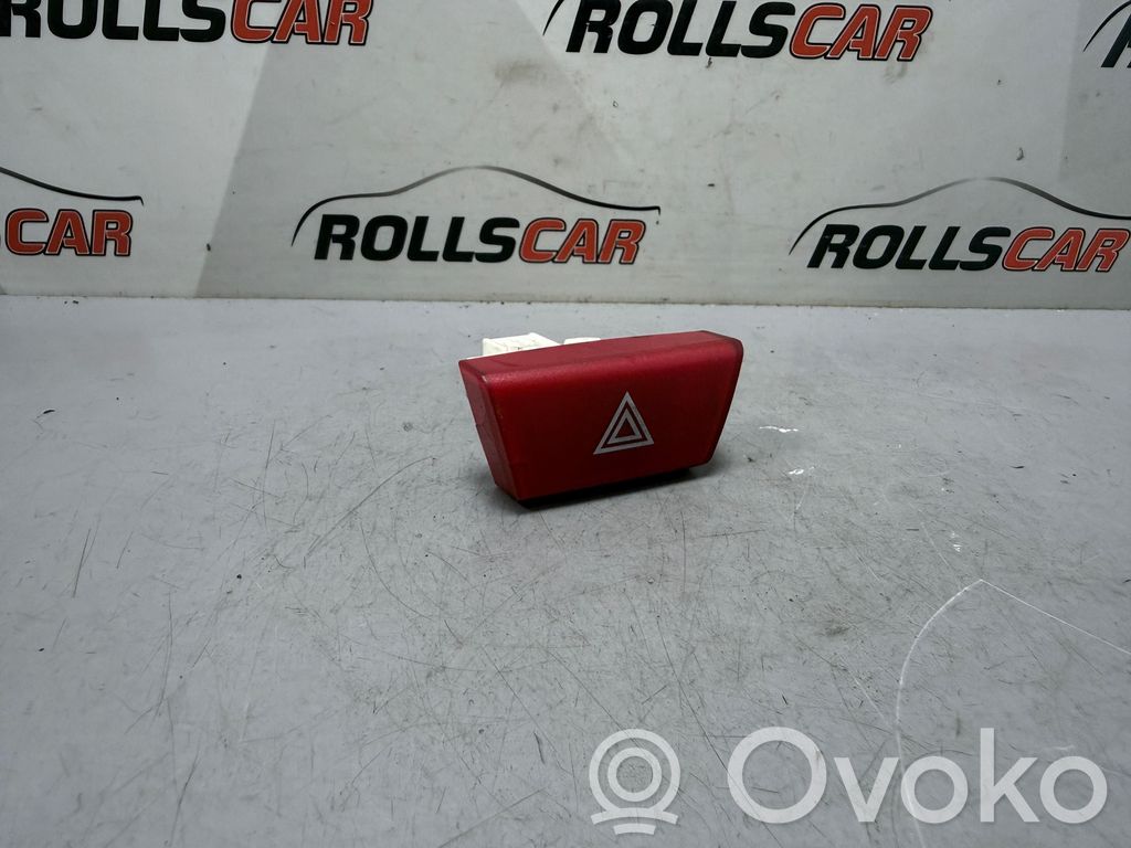 Toyota Aygo AB10 Hazard light switch 