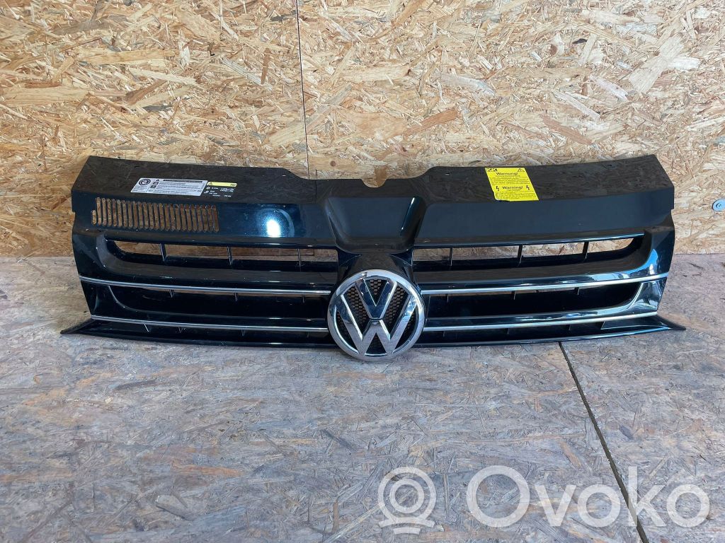 Volkswagen Transporter - Caravelle T5 Etupuskurin ylempi jäähdytinsäleikkö 