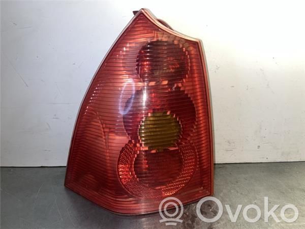 Lámpara de faros/luces traseros