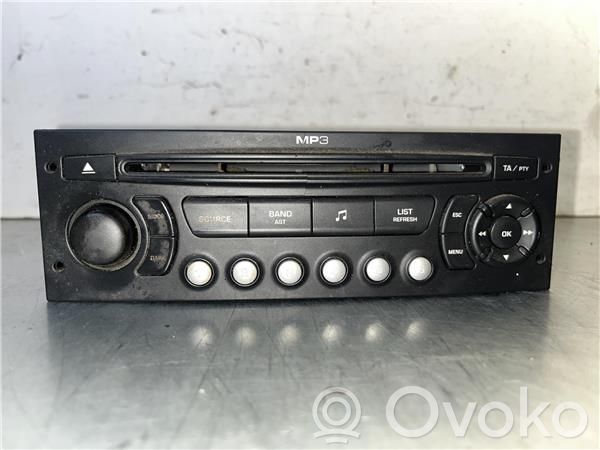 Radio / CD-Player / DVD-Player / Navigation   7647198394