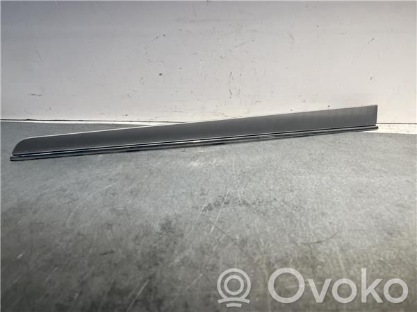 Mercedes-Benz CLK C207 A207 Osłona tylnej klapy 