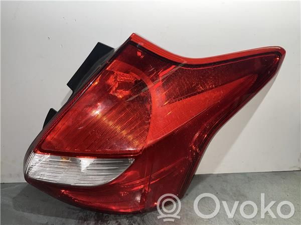 Lámpara de faros/luces traseros   BM5113404A