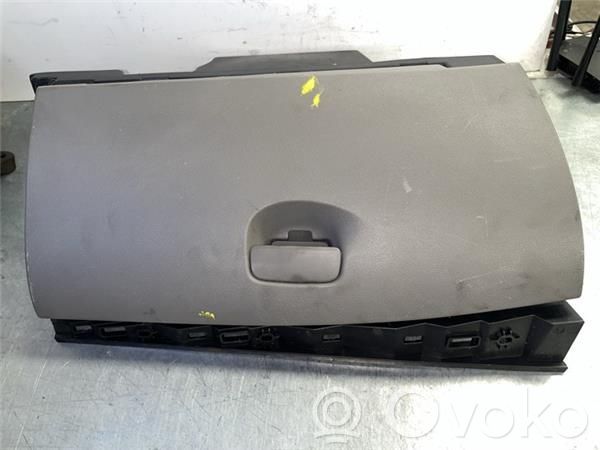 Guantera   685000007R