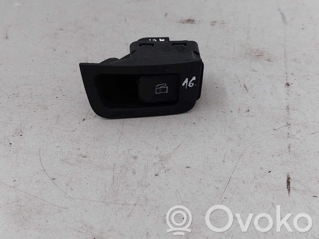 Audi A3 S3 8P Comutator deschidere clapetă rezervor 