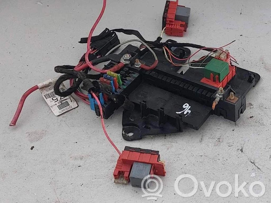 Mercedes-Benz ML W163 Fuse box set 