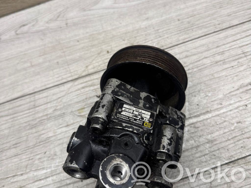 BMW X5 E53 Power steering pump 