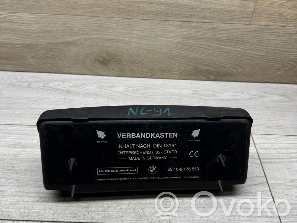 BMW 5 E39 Vaistinėlė 