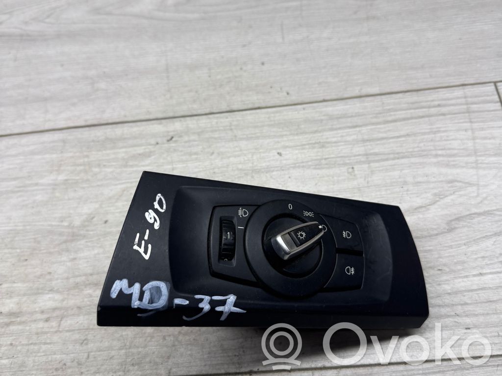 Light switch   9169405,33600112,30110511