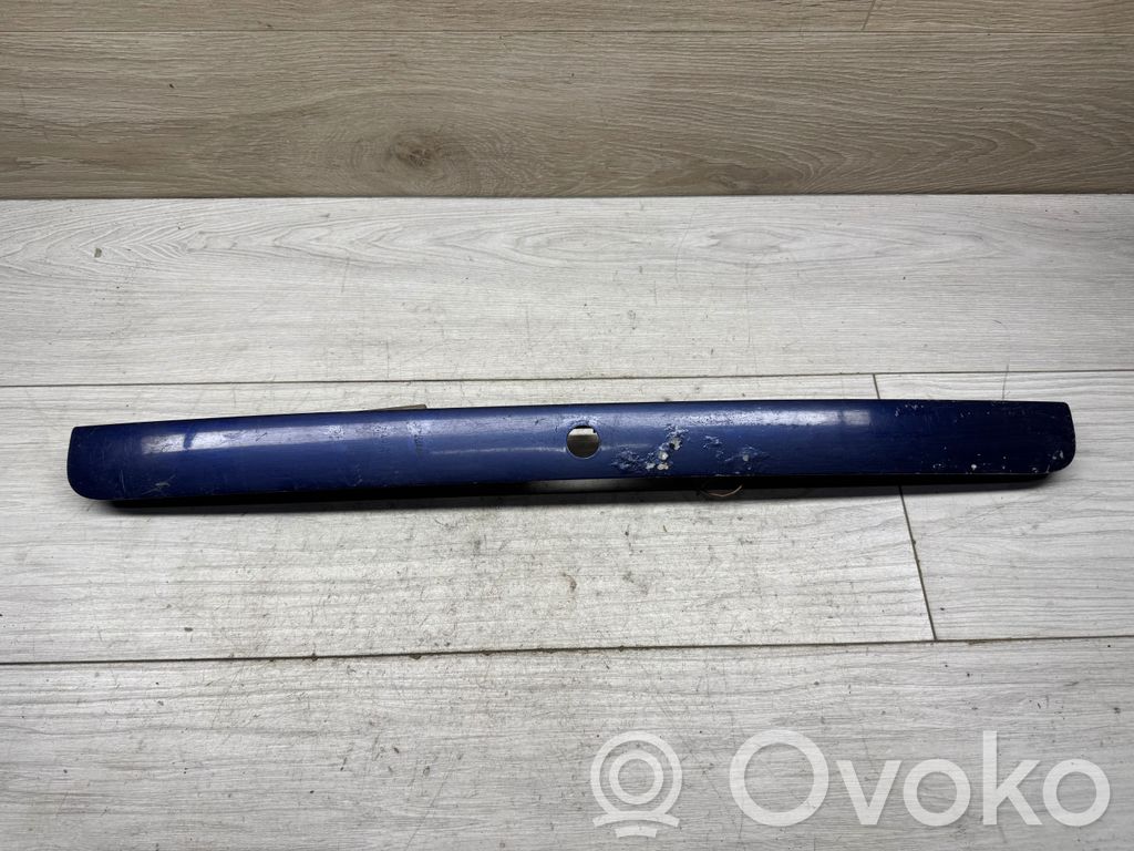 Audi A4 S4 B6 8E 8H Trunk door license plate light bar 