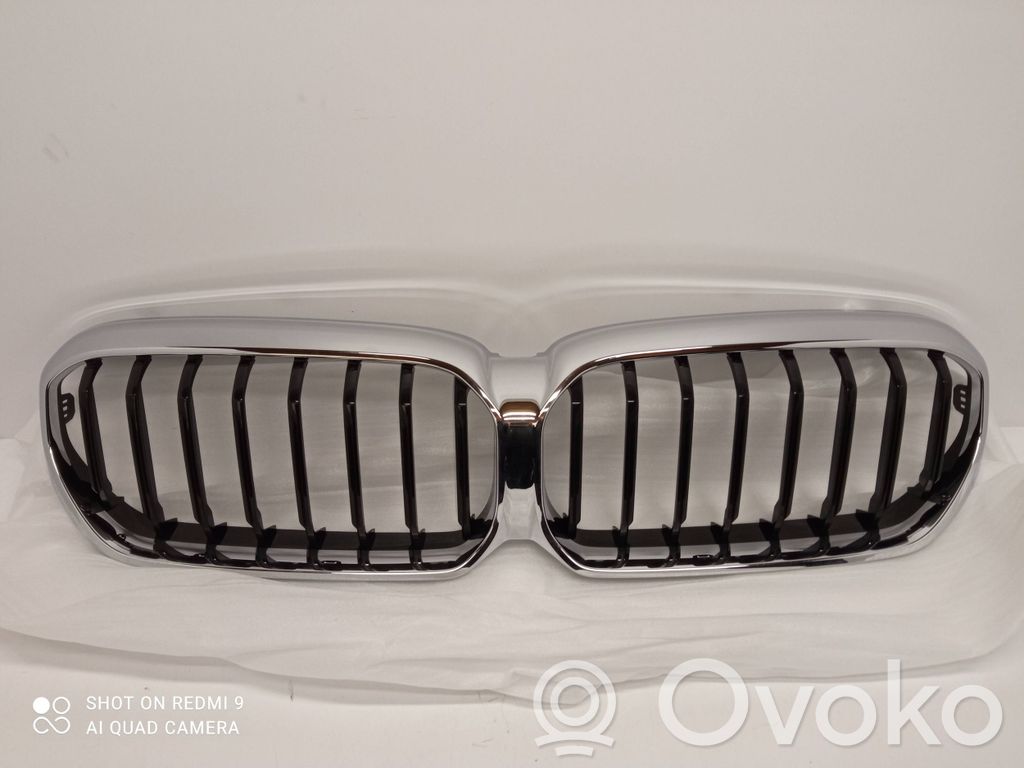 BMW 5 G30 G31 G38 Maskownica / Grill / Atrapa górna chłodnicy 
