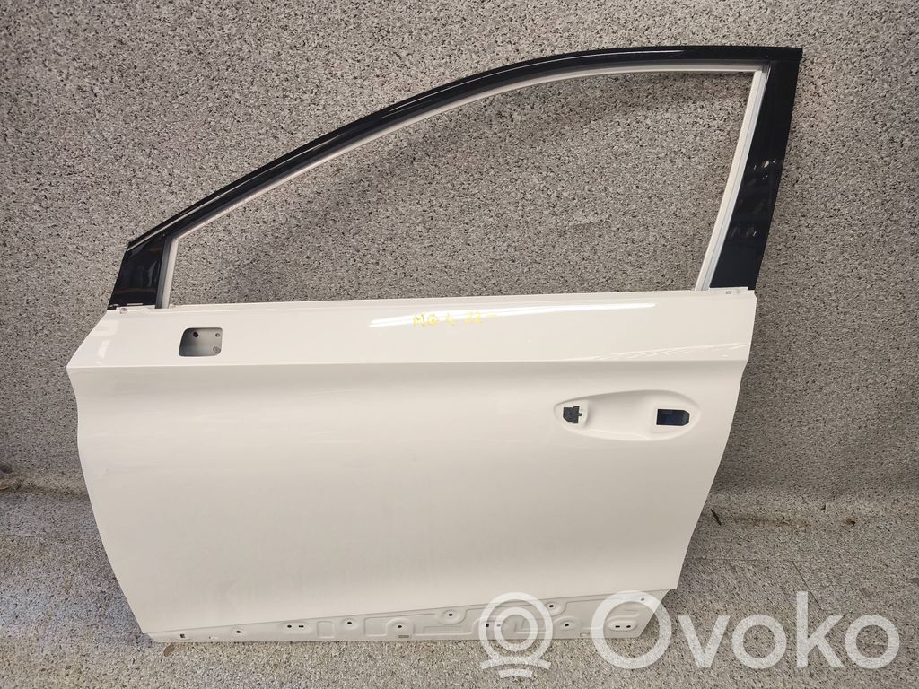 MG MG4 ev Puerta delantera 