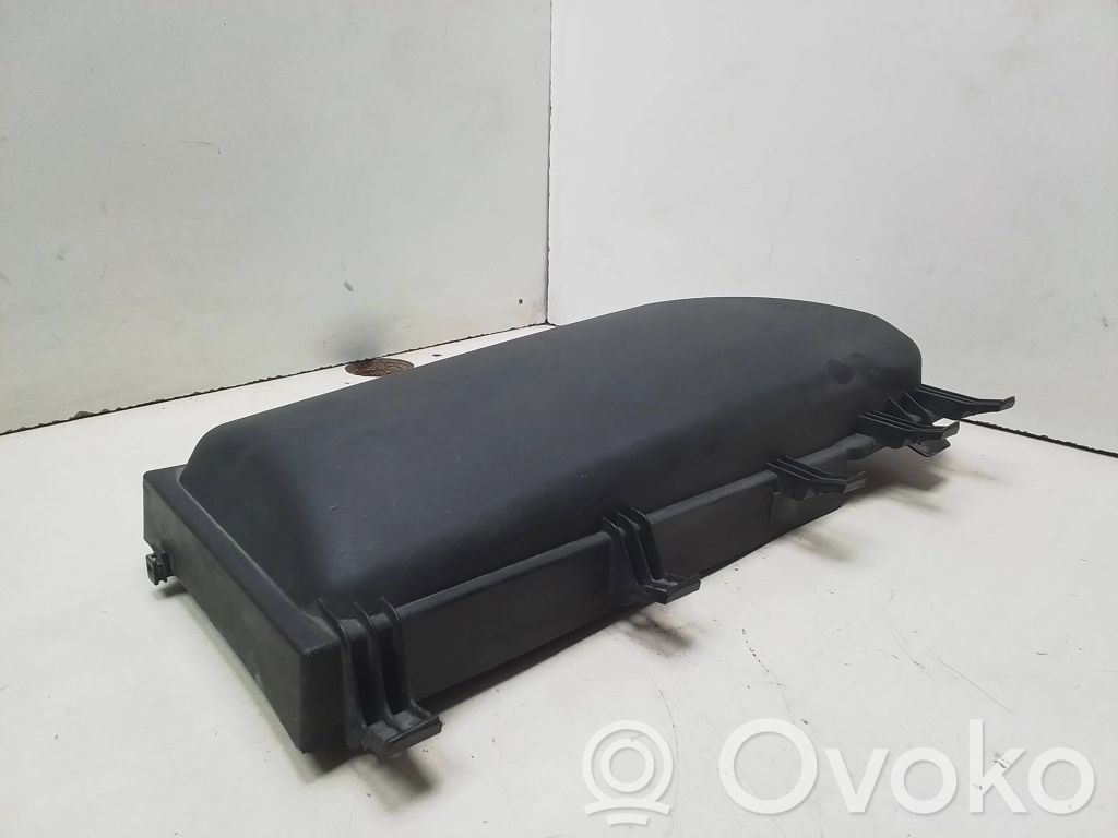 Oro mikrofiltro dangtelis   6913503,64316935822,64319171858,64319174370