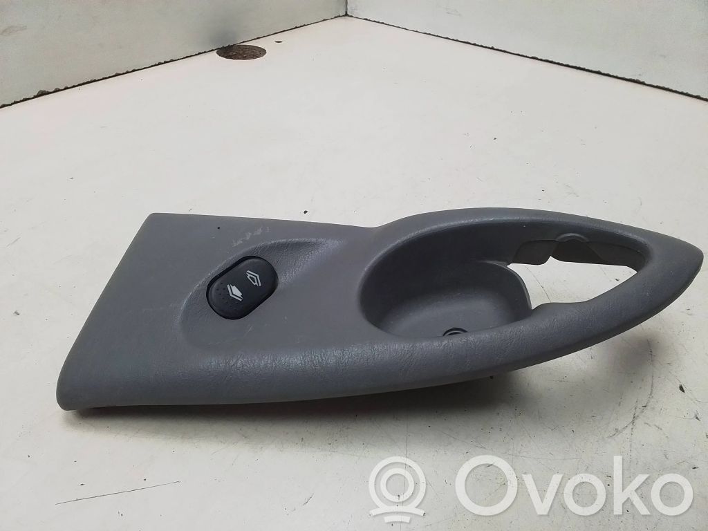 Ford Focus Electric window control switch 