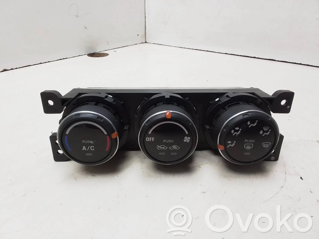 Suzuki Liana Radio/CD/DVD/GPS head unit 