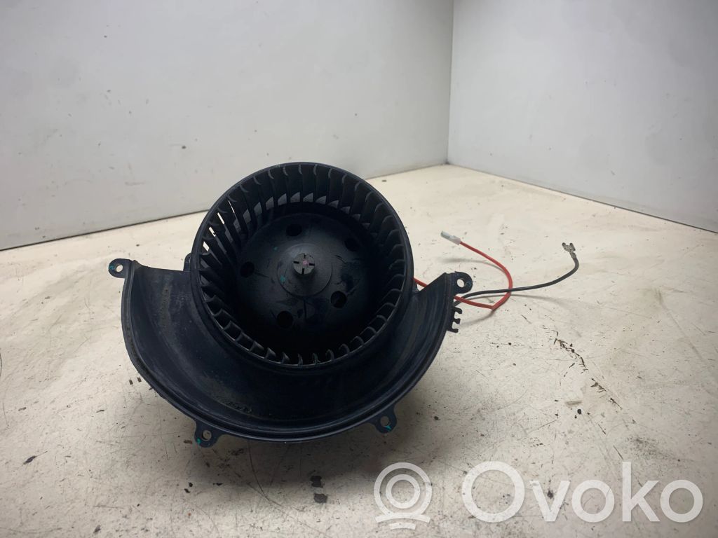 Opel Astra H Wentylator nawiewu / Dmuchawa 
