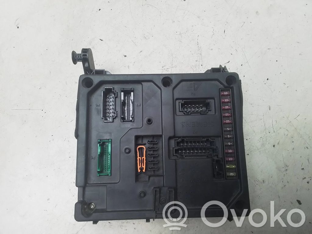 Volkswagen Sharan Fuse module 