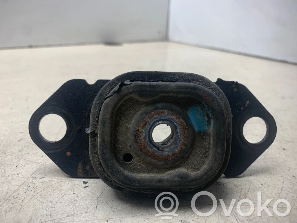 Nissan Tiida C11 Engine mount bracket 