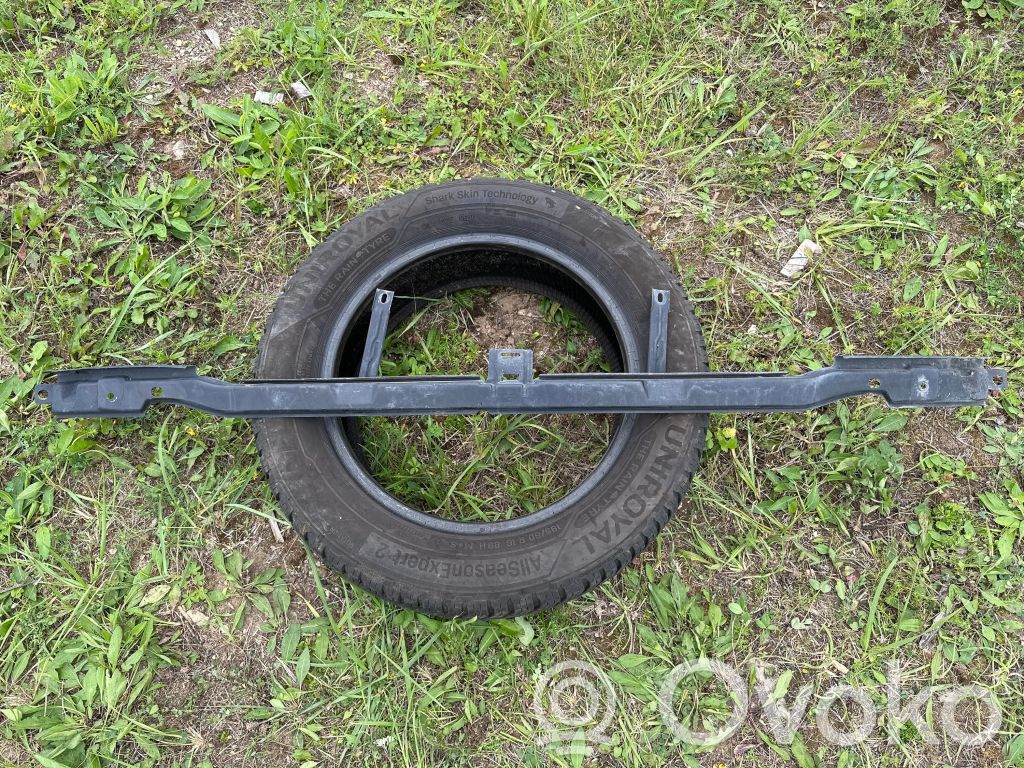 Seat Arosa Etupuskurin poikittaistuki 