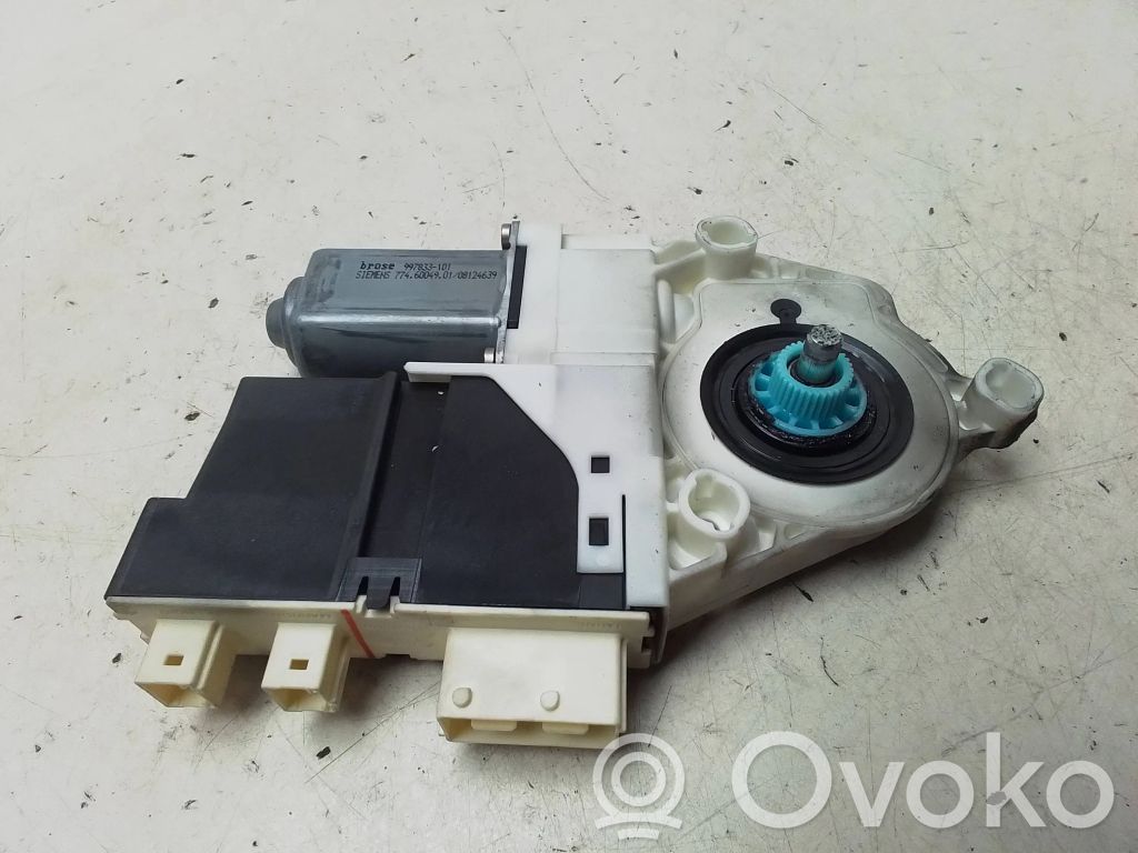 Citroen C5 Front door window regulator motor 