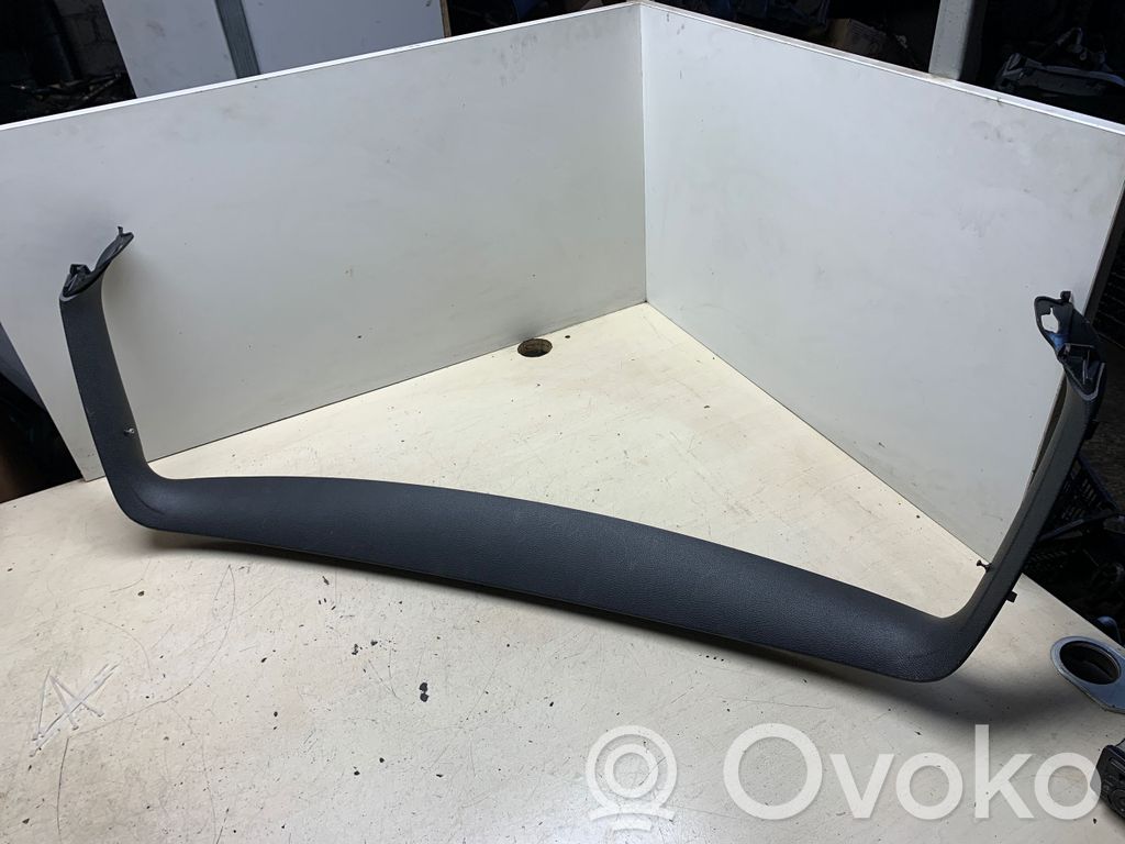 Volkswagen Golf VI Obere Heckklappen-/Kofferraumabdeckung 