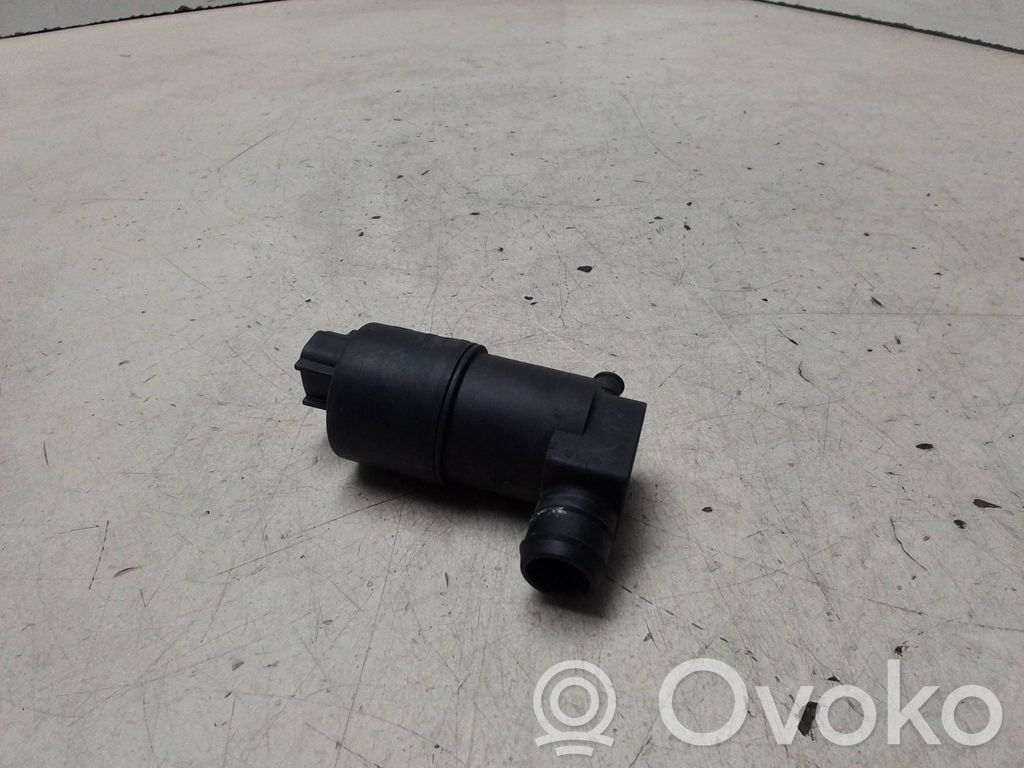Windscreen/windshield washer pump   853300F020