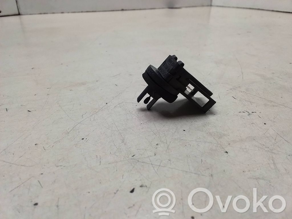 Sensor de temperatura interna   750400,1H0907543A