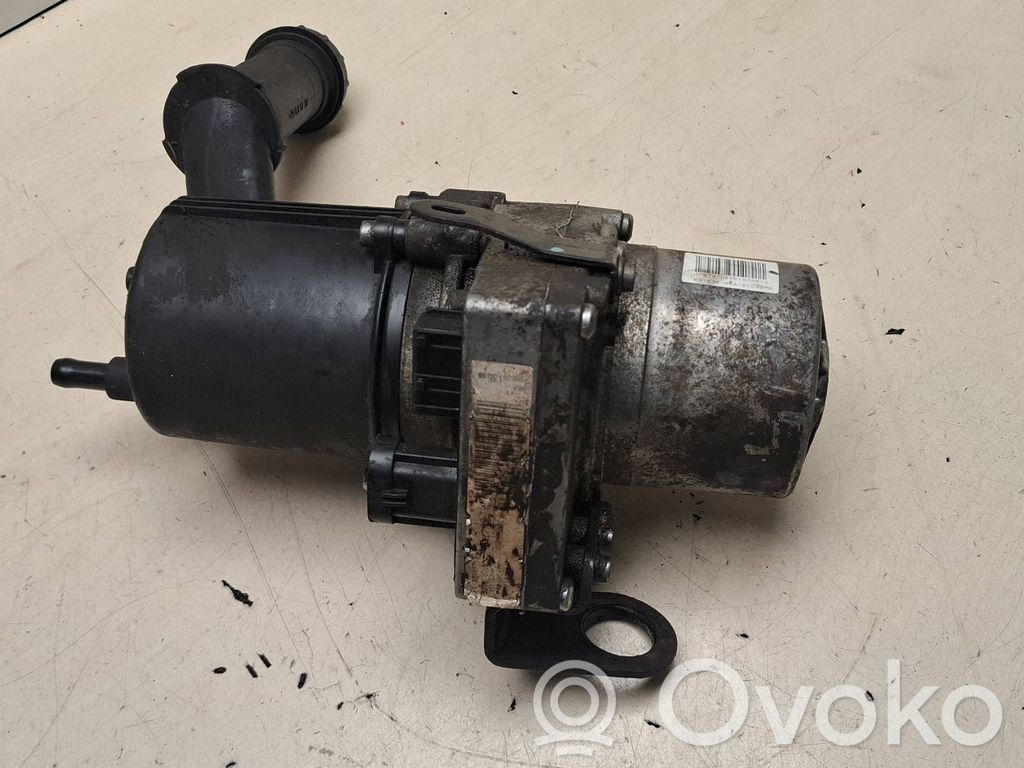 Ohjaustehostimen pumppu   A5097515
