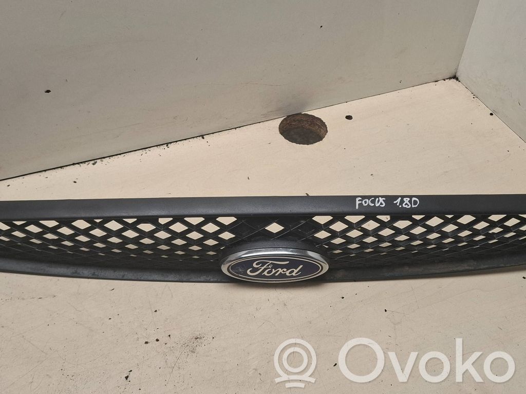Front grill   98AB8200CG,A31065