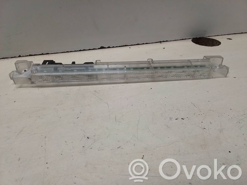 Citroen C5 Third/center stoplight 