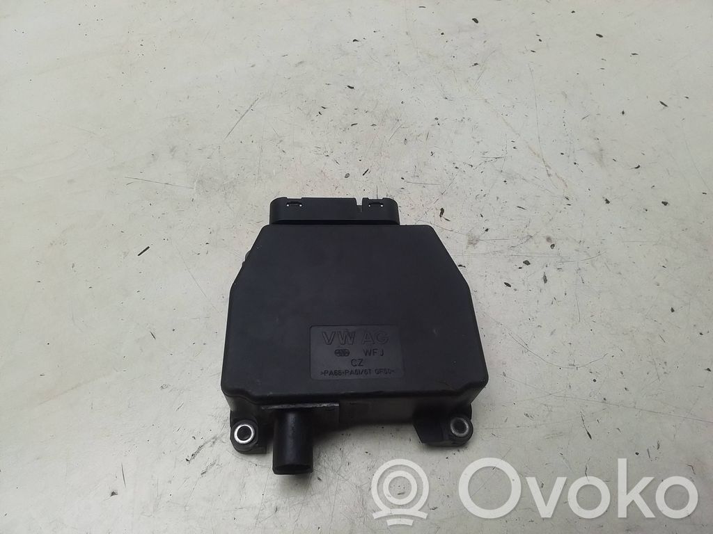 Volkswagen PASSAT B6 Zawór podciśnienia / Elektrozawór turbiny 