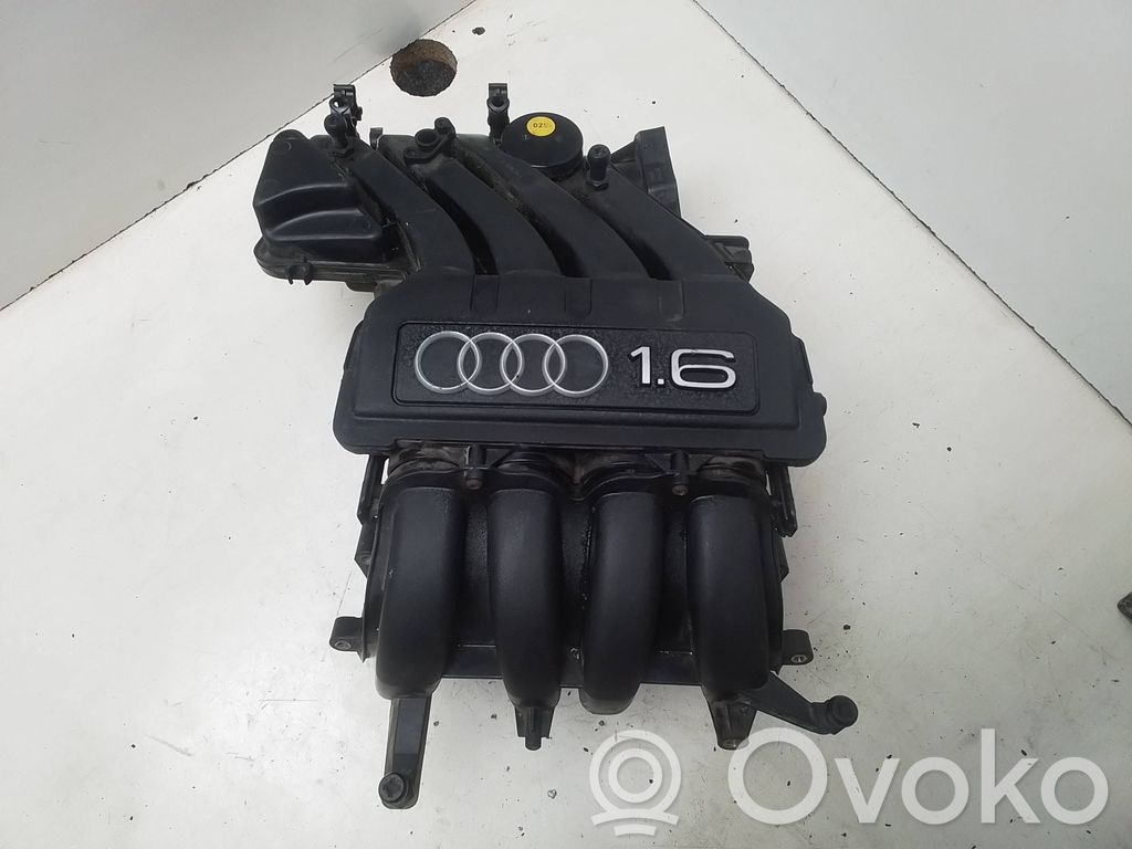 Audi A3 S3 8P Colector de admisión 