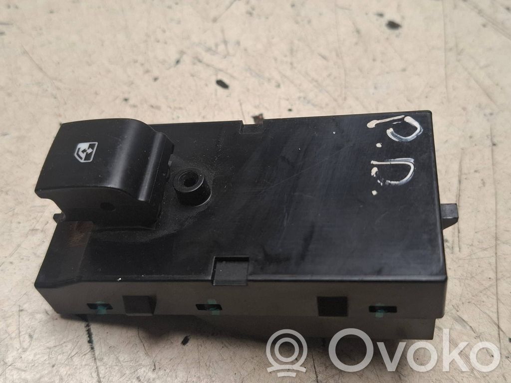 Opel Insignia A Interruptor del elevalunas eléctrico 