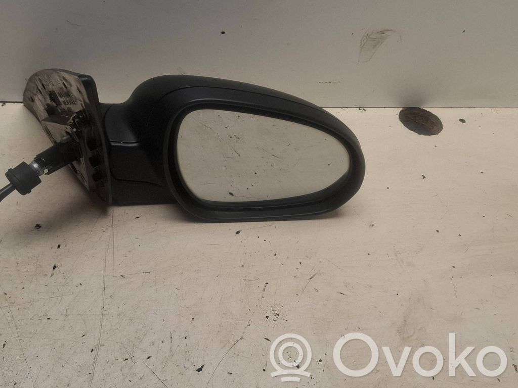 Hyundai i30 Front door electric wing mirror 