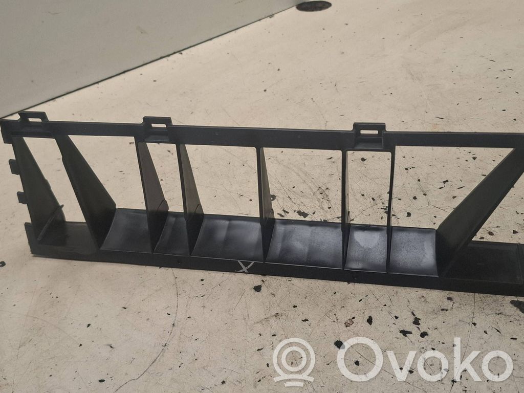 Citroen C5 Kita panelės detalė 