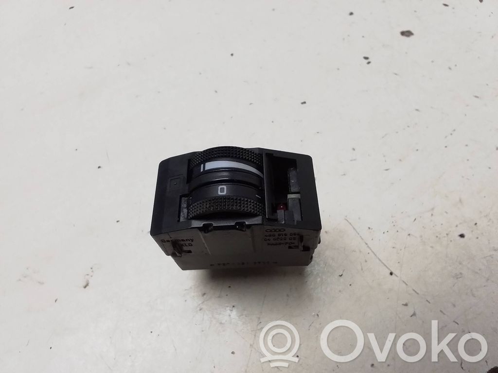 Headlight level height control switch   4B0919094,04052205