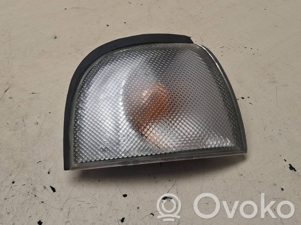 Nissan Sunny Etusuuntavilkku 