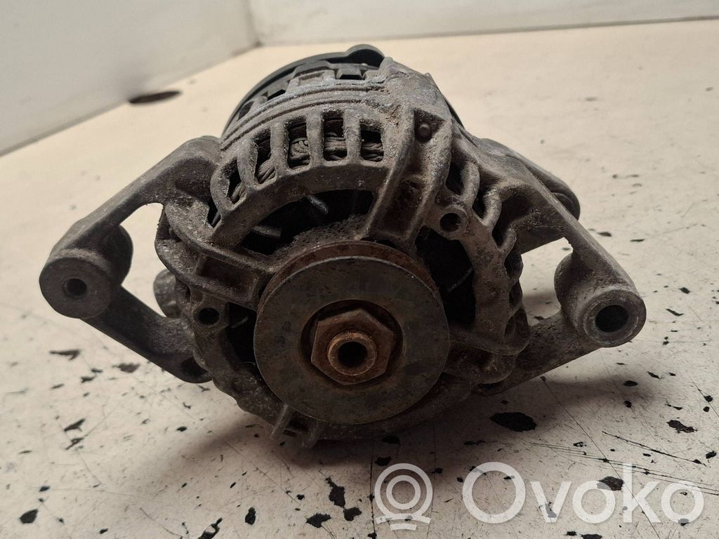Opel Astra G Alternador 