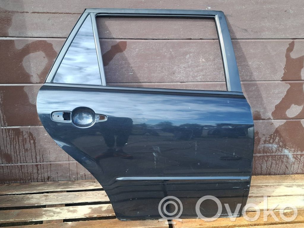 Rear door