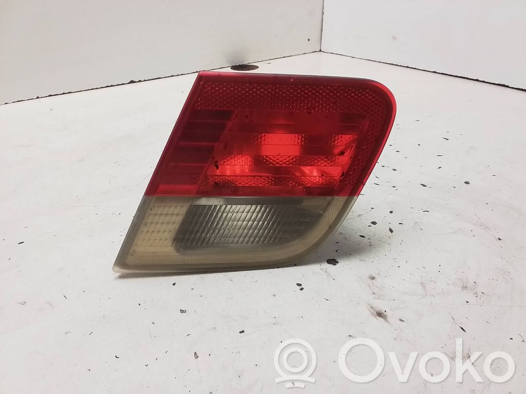 BMW 3 E46 Tailgate rear/tail lights 