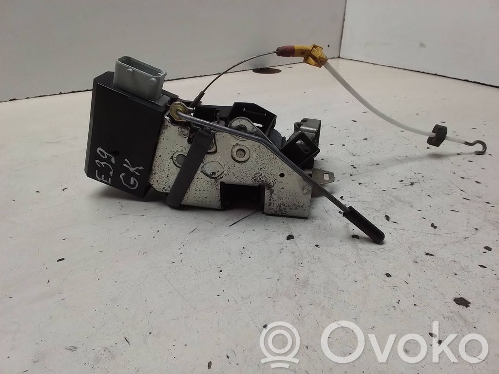 Front door lock   8352165,40320751,5711
